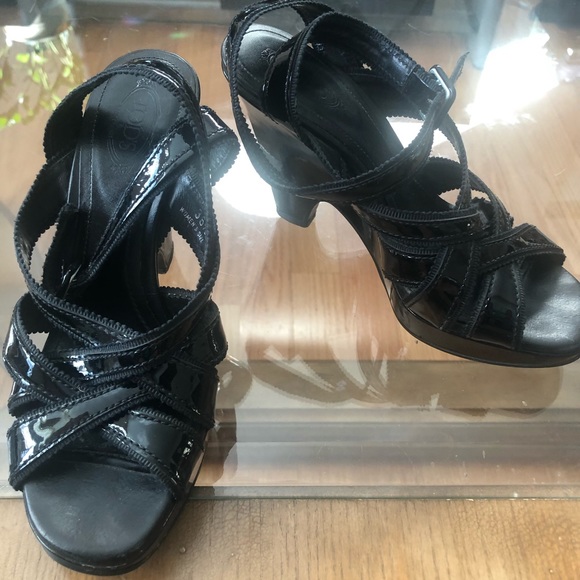 Tod’s Black Patent Leather Wedge Size 6.5 - Picture 1 of 8
